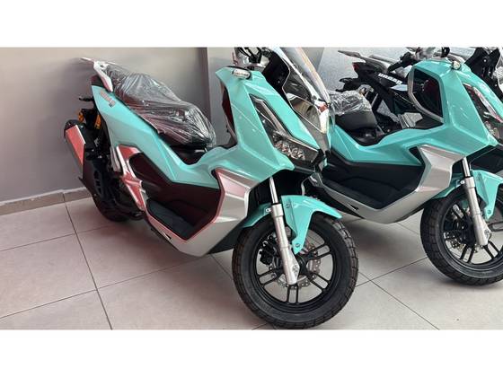 SHINERAY URBAN 150 EFI SHINERAY URBAN 150 EFI